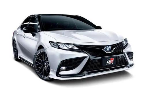 最炫酷凯美瑞,双色车身搭配运动套件,基于新款凯美瑞运动版打造