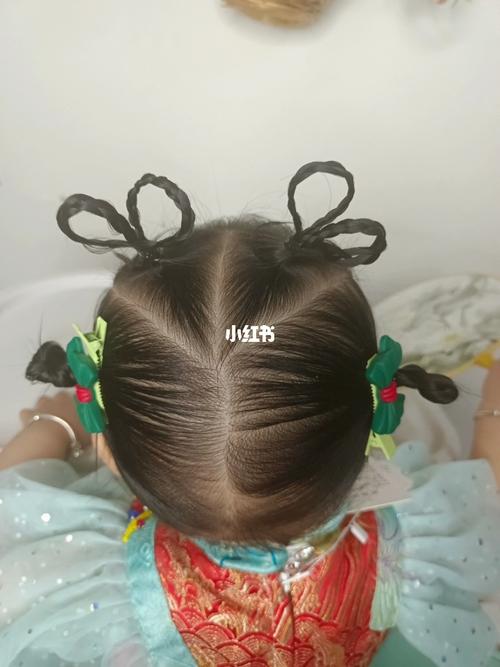 一岁多宝宝旗袍发型又又又来喽_旗袍_发型_宝宝旗袍发型_母婴_婴童