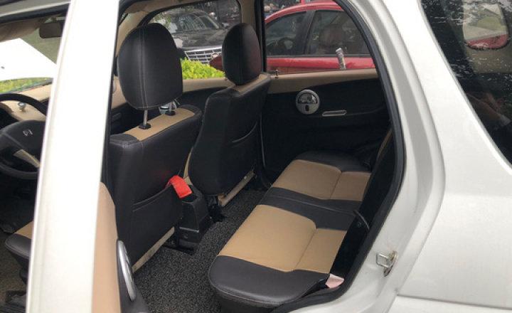 众泰2013款 众泰t200 1.3l mt精英型