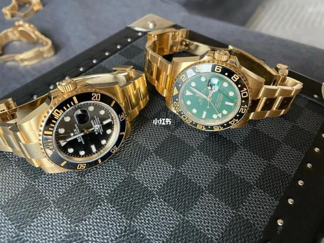 劳力士最经典的是黄金,其次玫瑰金,然后铂金,白金,劳力士起家是靠钢表