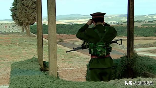 《士兵突击》李梦:骗三多站岗,给张干事帮腔,对老马情深义重