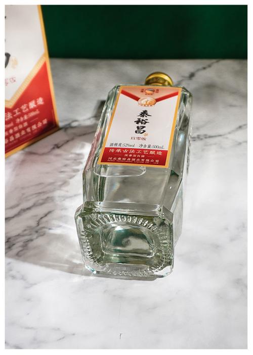 泰裕昌52度微酱泰裕昌玖零版52度白酒整箱6瓶浓香型酒纯粮食酒礼盒装