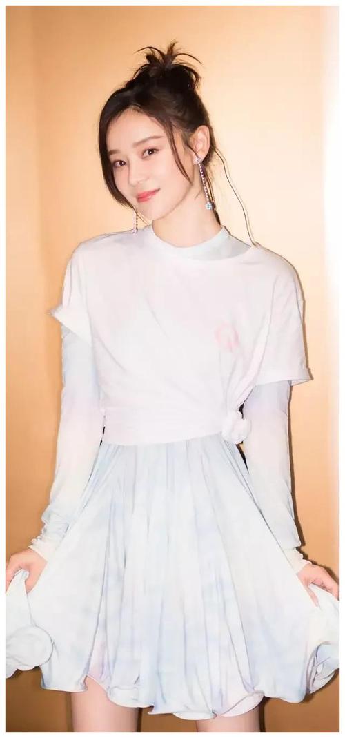 袁姗姗高清套图无水印壁纸