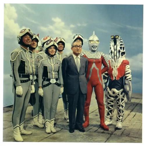 奥特曼之父,圆谷英二导演生前照片披露!