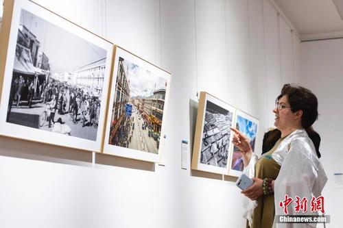 庆祝西藏和平解放70周年美术摄影展在北京举行