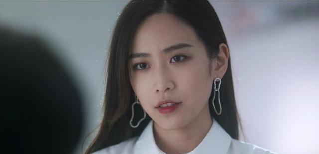 4,刘美彤:剧中扮瞿蓝心,1996年生,26岁,上戏毕业观众对金丰并不陌生