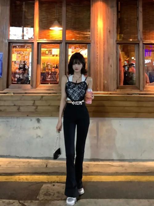 机智的恋爱#吕珊 | 辣妹穿搭(4)_穿搭_辣妹_恋爱_吕珊_时尚_穿搭