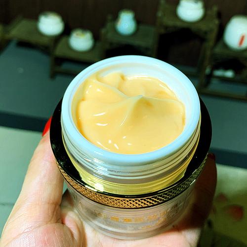 推荐高端抗衰老抗皱护肤品套装虾青精华液五件件套面部护理套装