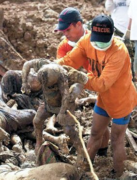 扬子晚报:菲律宾莱特岛发现一具儿童尸体(图)