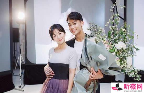 陈紫函比老公戴向宇大多少陈紫函戴向宇是怎么认识的