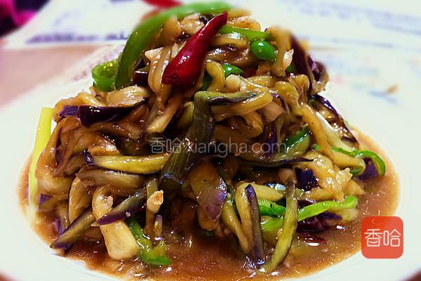 姜:降逆止呕,化痰止咳,散寒解表 味精:升压,富含蛋白质,富含钠 青椒