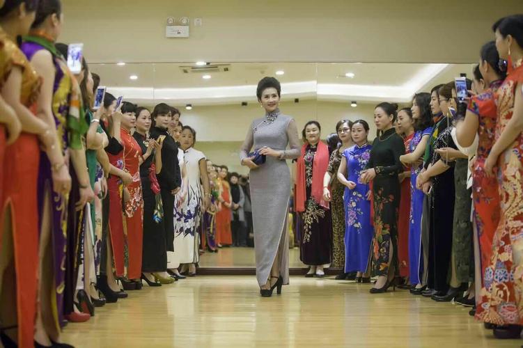 "智慧与美丽同行" 世界旗袍冠军,优雅女神曹美丽6月将与您相约长沙