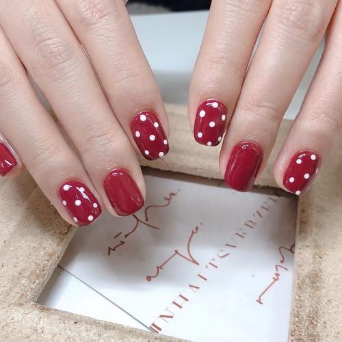 2021想旺2021新年红美甲一定不能少