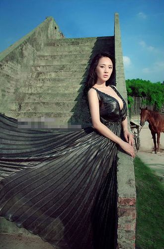 周显欣 优雅造型