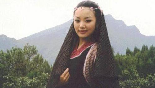 杨东出生在