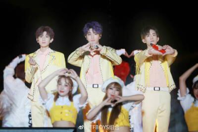 tfboys 五周年演唱会 王俊凯 王源 易烊千玺