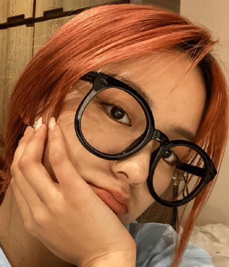 刀小刀"本人"长啥样,看清她不小心晒出的素颜,我没眼花吧?