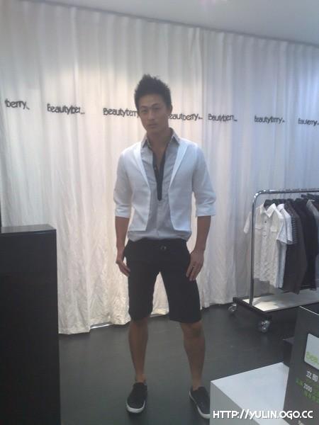  p>宋文定,中国内地男模特,曾获第八届cctv模特大赛福建赛区男模亚军