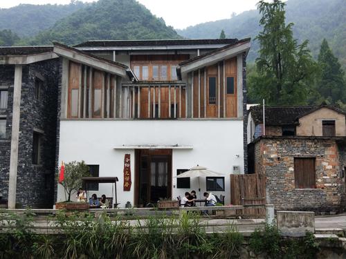 王澍————富阳文村传统民居改造