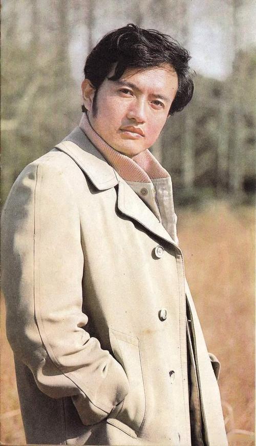 长得帅气质硬却在当红时过早息影这6位80年代男星个个令人难忘