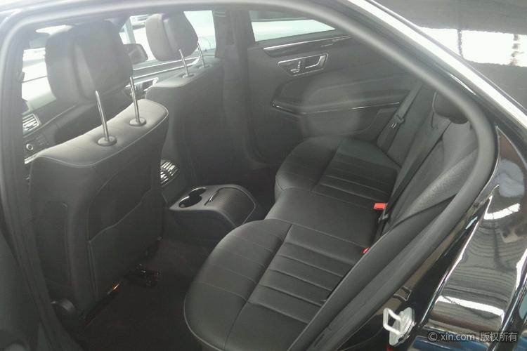 奔驰e级 2015款 2.0t 自动 e200l