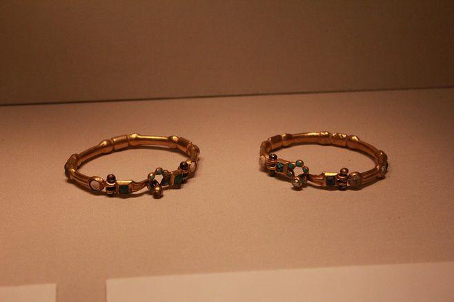 李静训 手镯的搜索结果_百度图片搜索