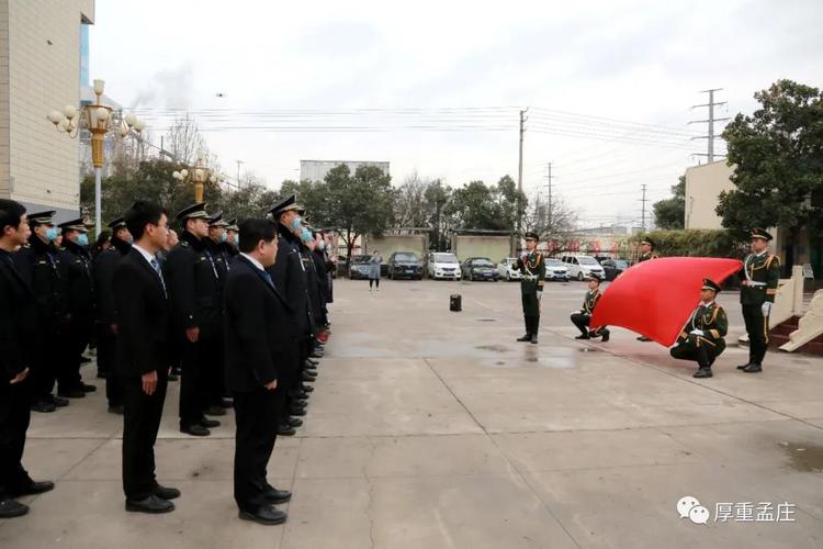 辉县市人大代表付九忱组织举办"建党100周年,建功乡村振兴"主题升旗