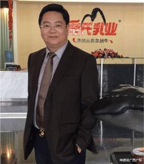 黎福超,广西玉林陆川人,桂林福达集团公司董事长.10.黎福超