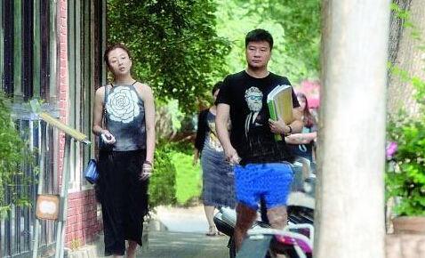 李金羽殷桃好事近 揭秘李金羽简历及家庭背景