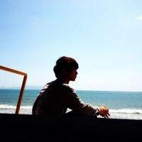 qq头像海边背影男生头像