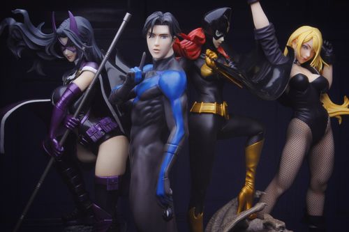 中文名称dccomics美少女dcuniverse黑金丝雀黑金丝雀