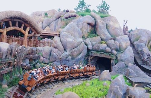 第一次去上海迪士尼乐园不知怎么玩?别担心,最全通关秘籍来了!