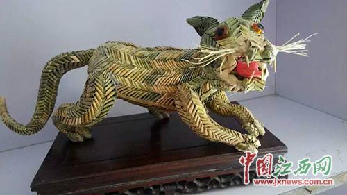 曾经也被人误解"不务正业"   "花鸟鱼虫,飞禽走兽,十二生肖,我都能