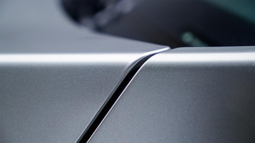 防止残枝落叶,虫鸟排泄物以及其尸体对于汽车漆面的腐蚀.