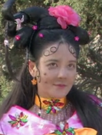 《活佛济公第三部》之《天鹅梦》的庄红杏丑女是?