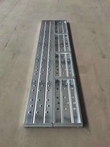 钢踏板生产厂家 各种规格钢跳板 盘扣式脚手架踏板 热镀锌钢跳板