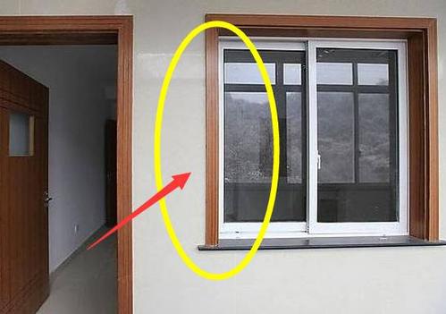 我家这样做窗户包边,老师傅一看就摇头了,不出五年肯定漏水