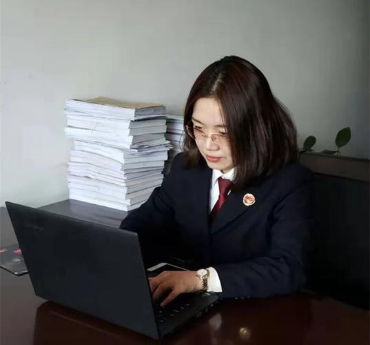 石白蕾,丹阳市检察院