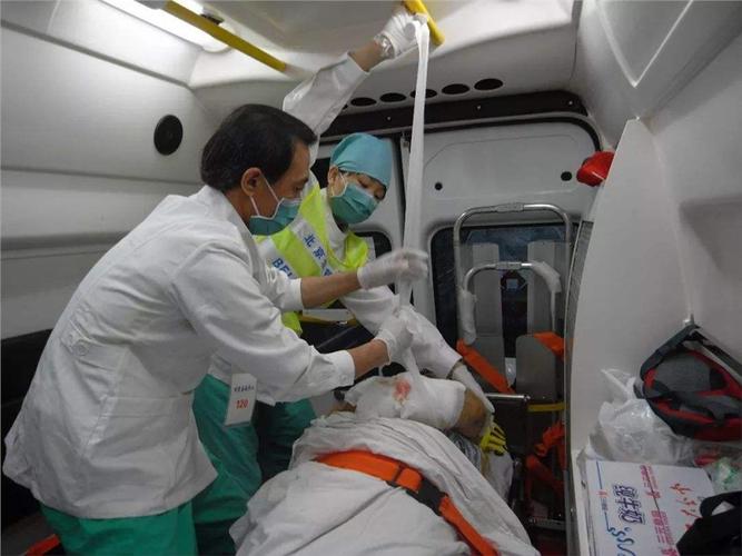 北京救护车租赁 120长途救护车转运中心