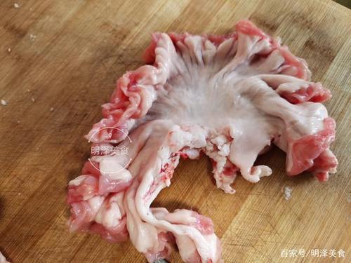 花8元钱买了4斤"猪鸡冠油",入锅一炸酥脆鲜香,上桌就