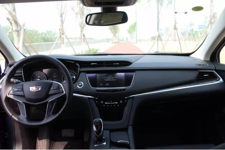 凯迪拉克xt5怎么换备胎凯迪拉克xt5备胎是全尺寸的吗