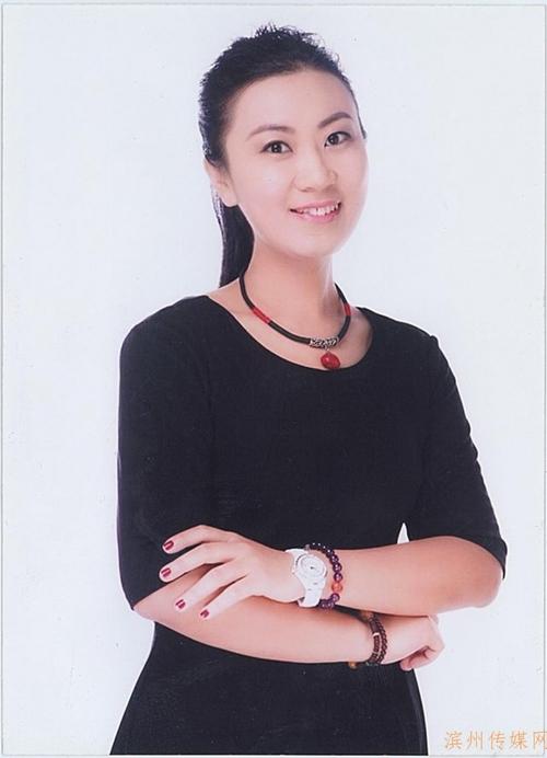 崔莹