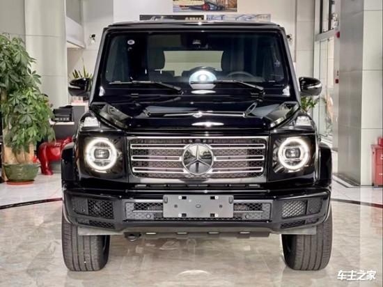 21款奔驰g500搭载40t动力422匹马力外观霸气十足来临