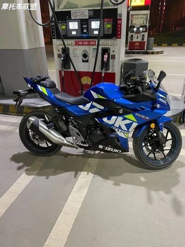 车主有话说我的铃木gsx250r一箱油能跑600公里