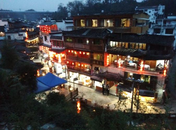 李坑夜景