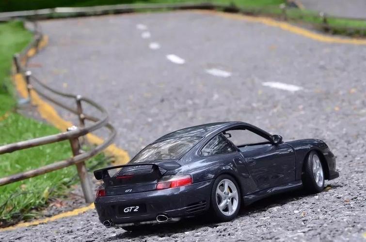 分享gt三宝保时捷911gt1gt2和gt3