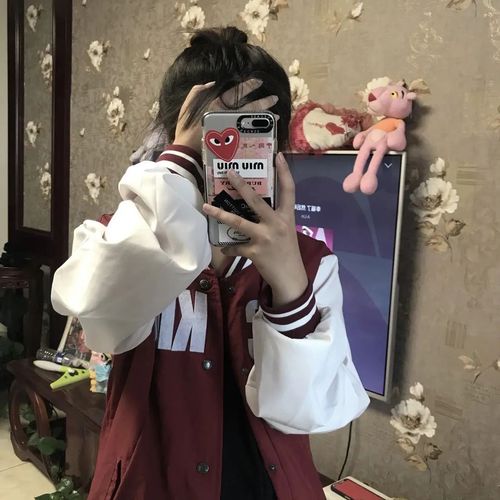 头像ins不露脸女生头像喜欢是乍见之欢爱情细水长流