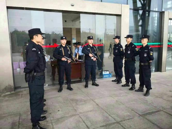 黄冈市扫黑除恶第一案"10.19"专案在蕲春开庭审理