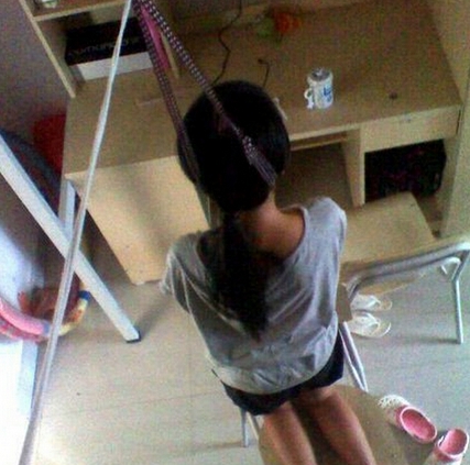 财经学院女生上吊 学校回应:与拿不到毕业证说法不符