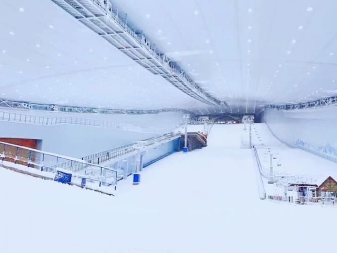 亚洲最大室内滑雪场